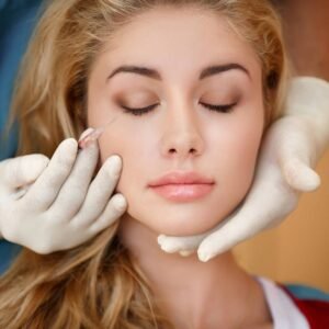 Lipofilling du visage : 10 Avantages et Ce Qu’il Faut Savoir