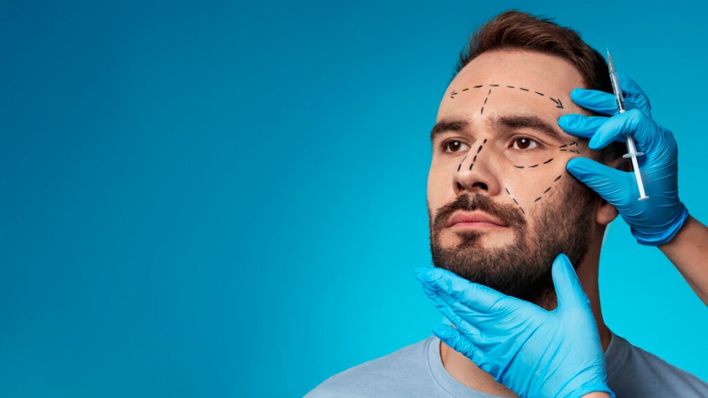chirurgie de lifting du visage minimalement invasive avec endoscope