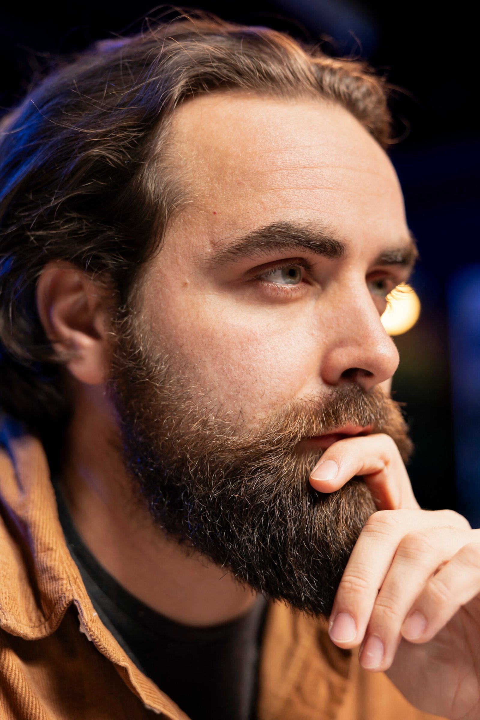 Greffe de barbe : traitement, procédure et résultats