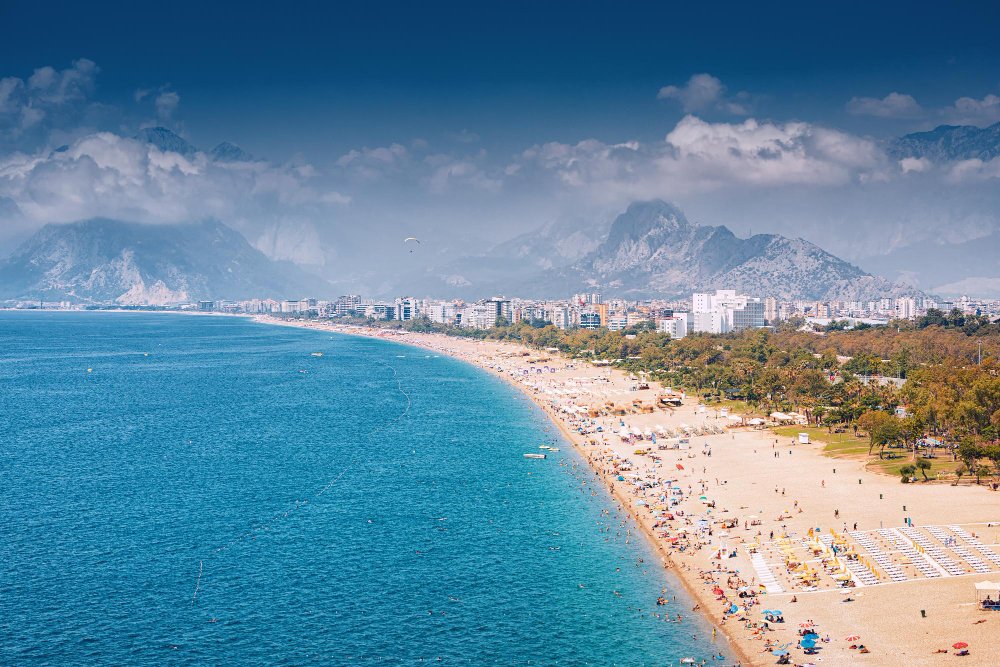 Clinique Cayra à Antalya pour tourisme médical et chirurgie plastique