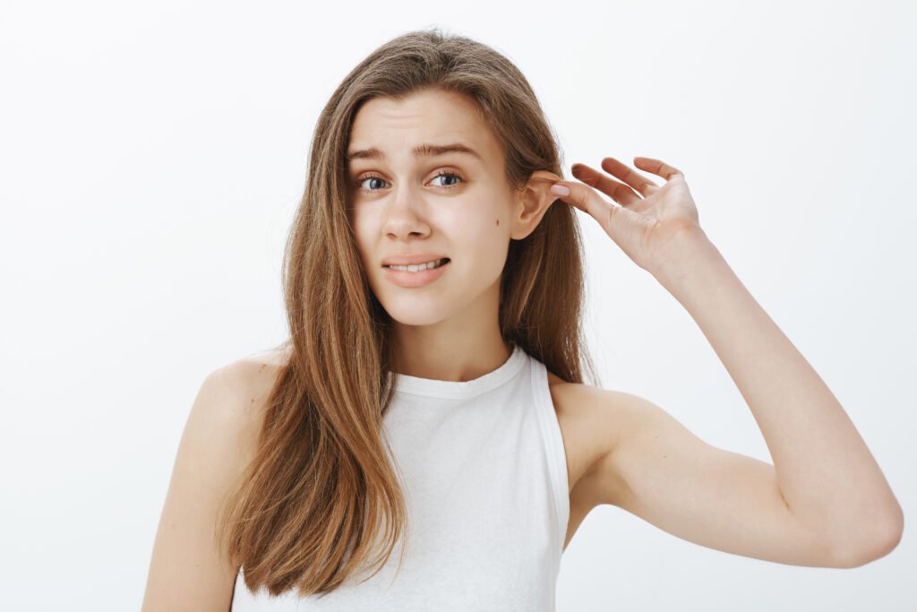 Otoplastie esthétique pour recoller et harmoniser la forme des oreilles